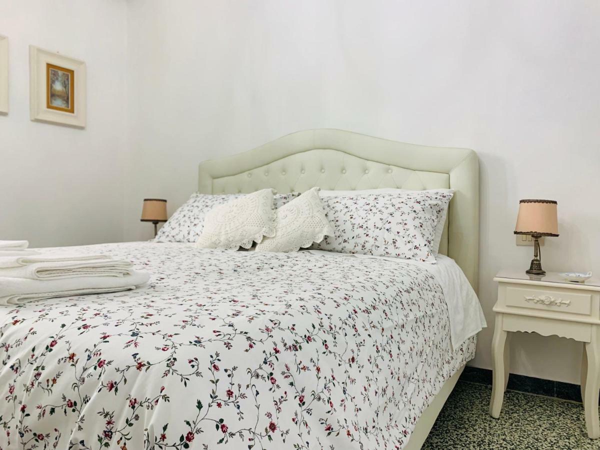 Апартаменты Temporary House Oberdan Болонья Экстерьер фото